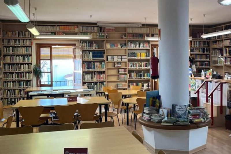 Las Bibliotecas Públicas de Benalmádena ofrecen a sus usuarios en el inicio del verano diversión y aprendizaje desde la lectura con 260 nuevos títulos