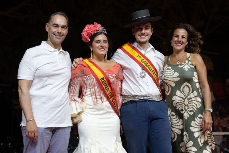 El alcalde preside la Gala de Elección de la Reina y Caballero de la Feria en honor a la Virgen de la Cruz 2024