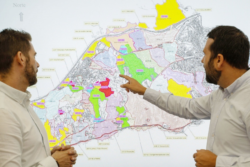 Benalmádena atiende una demanda histórica de las urbanizaciones y saca a licitación una auditoría sin precedentes en el municipio