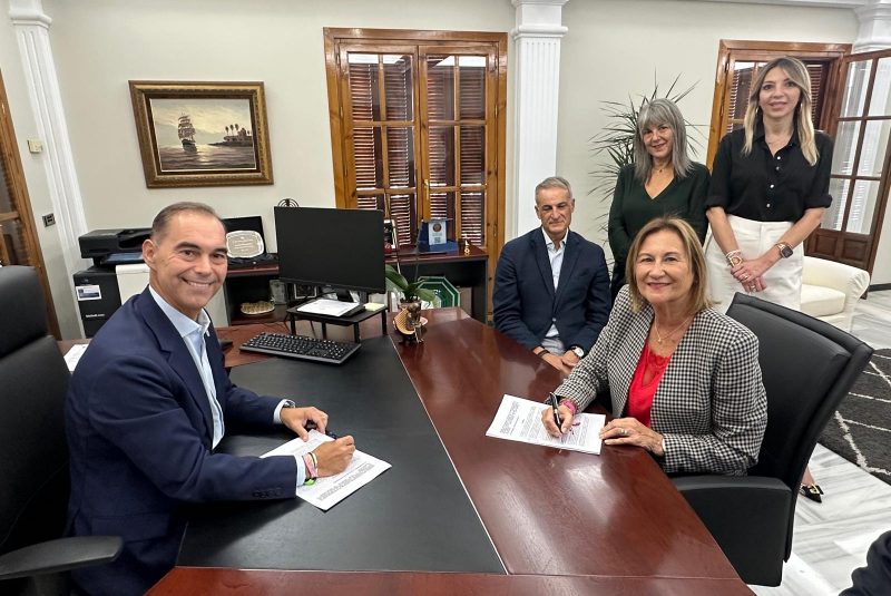 El alcalde cumple un compromiso histórico con AFAB al conceder una subvención de 300.000 euros para construir el centro de Día de Alzheimer