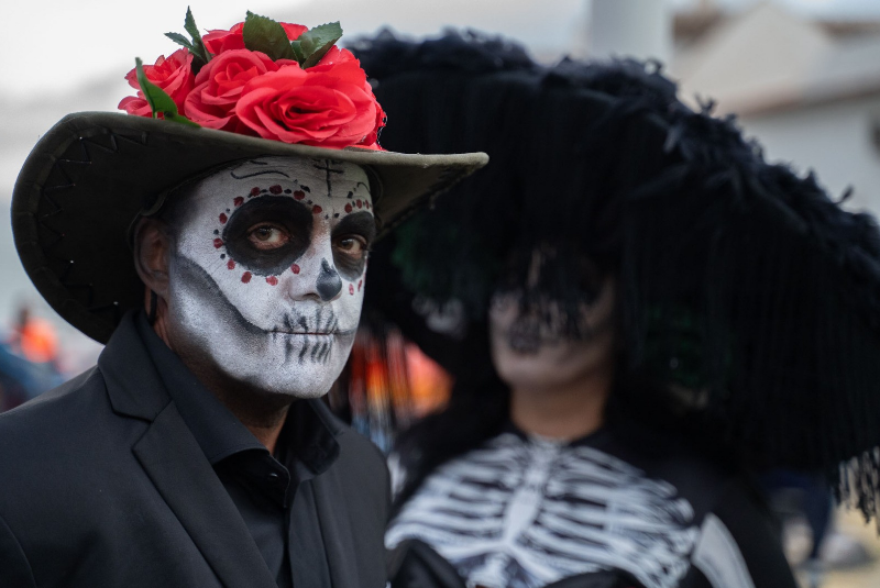 El Museo Precolombino Felipe Orlando acoge con gran éxito de participación el tradicional Desfile de Catrinas y Calaveras 