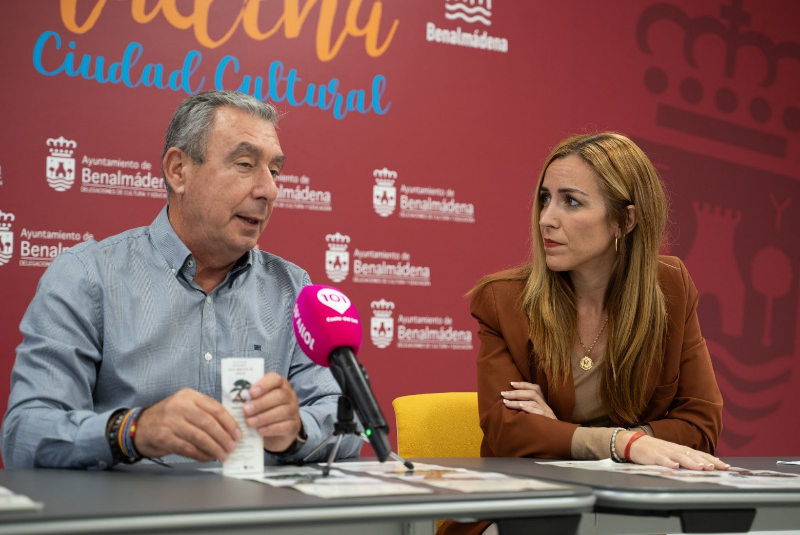 Una treintena de ejemplares de bonsái se unen en una muestra tradicional en las instalaciones de la Casa de la Cultura