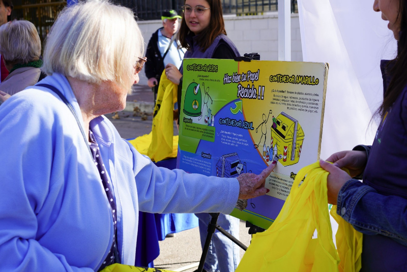 Benalmádena inicia una campaña junto a Ecoembes para promover la sostenibilidad con las 3R’s: reducir, reutilizar y reciclar