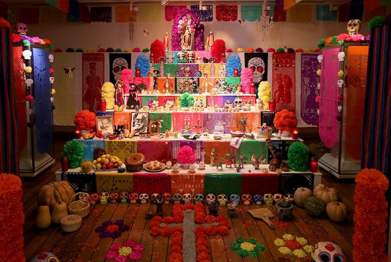 MEXICAN ALTAR OF THE DEAD