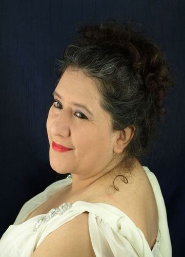 Daysi Viviana Idrovo Recalde, Soprano